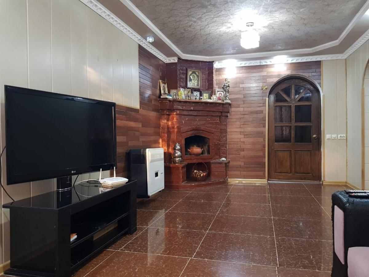 Гостевой Дом Поти Apartment Bagian luar foto