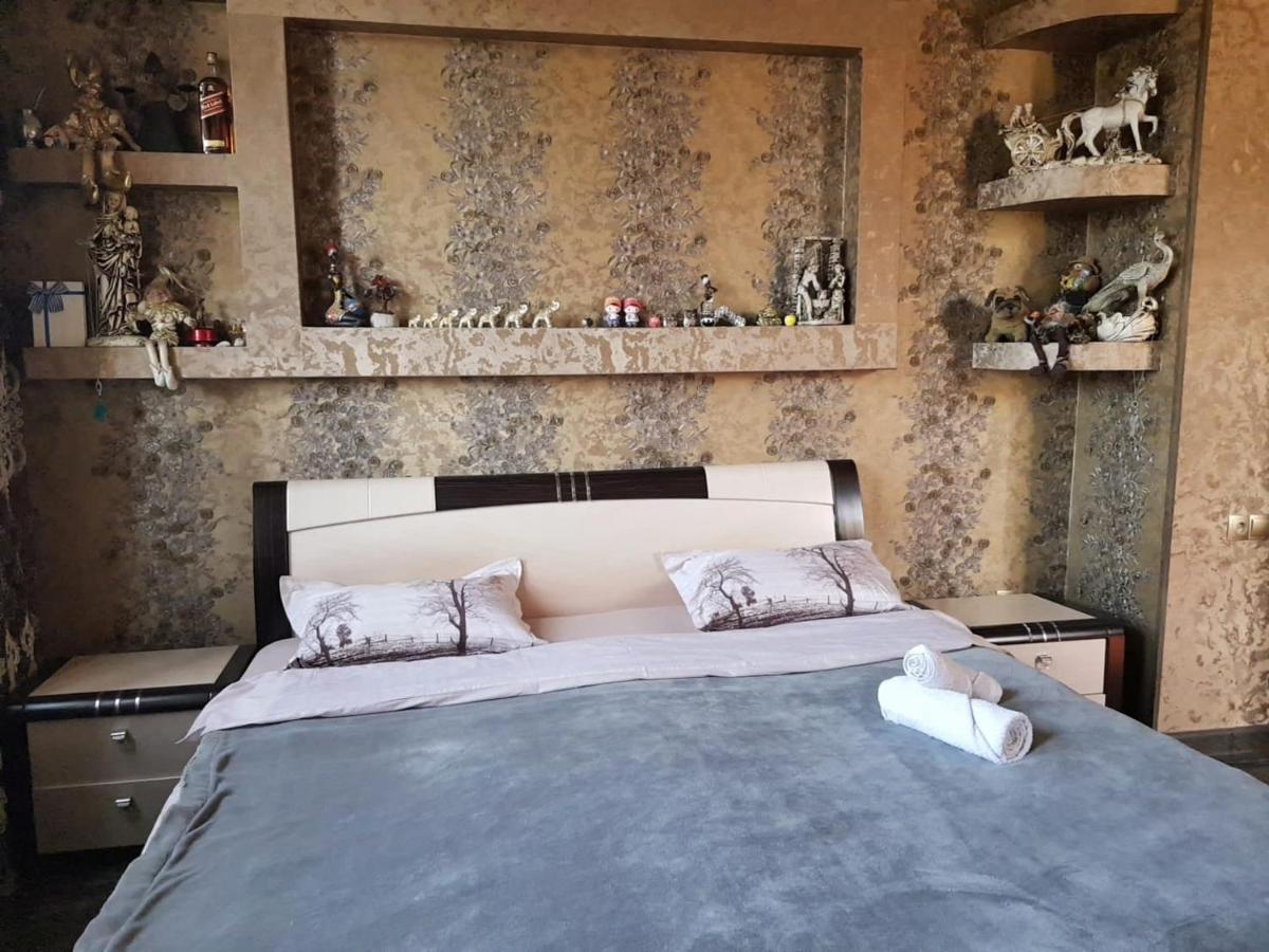 Гостевой Дом Поти Apartment Bagian luar foto